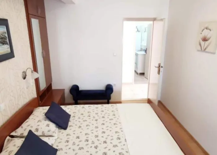 Maritimo - Comfort Two Bedroom With Sea View And Terrace * Smokvica (Korcula)