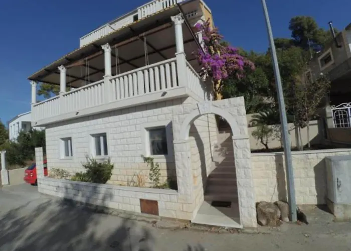 Maritimo - Comfort Two Bedroom With Sea View And Terrace 公寓 Smokvica (Korcula)