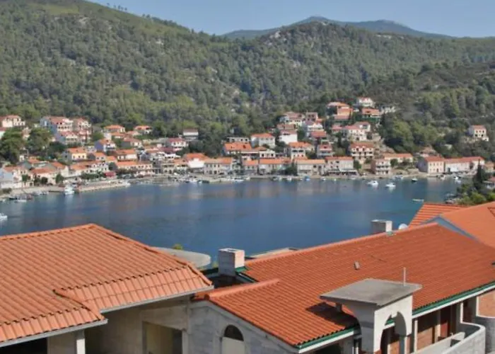 Maritimo - Comfort Two Bedroom With Sea View And Terrace